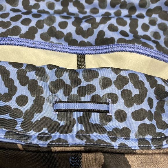 Lululemon Run Inspire Crop II - Picture 11 of 13